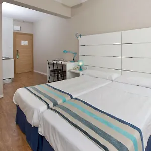 Apart-hotel Estudios Aránzazu, Santander